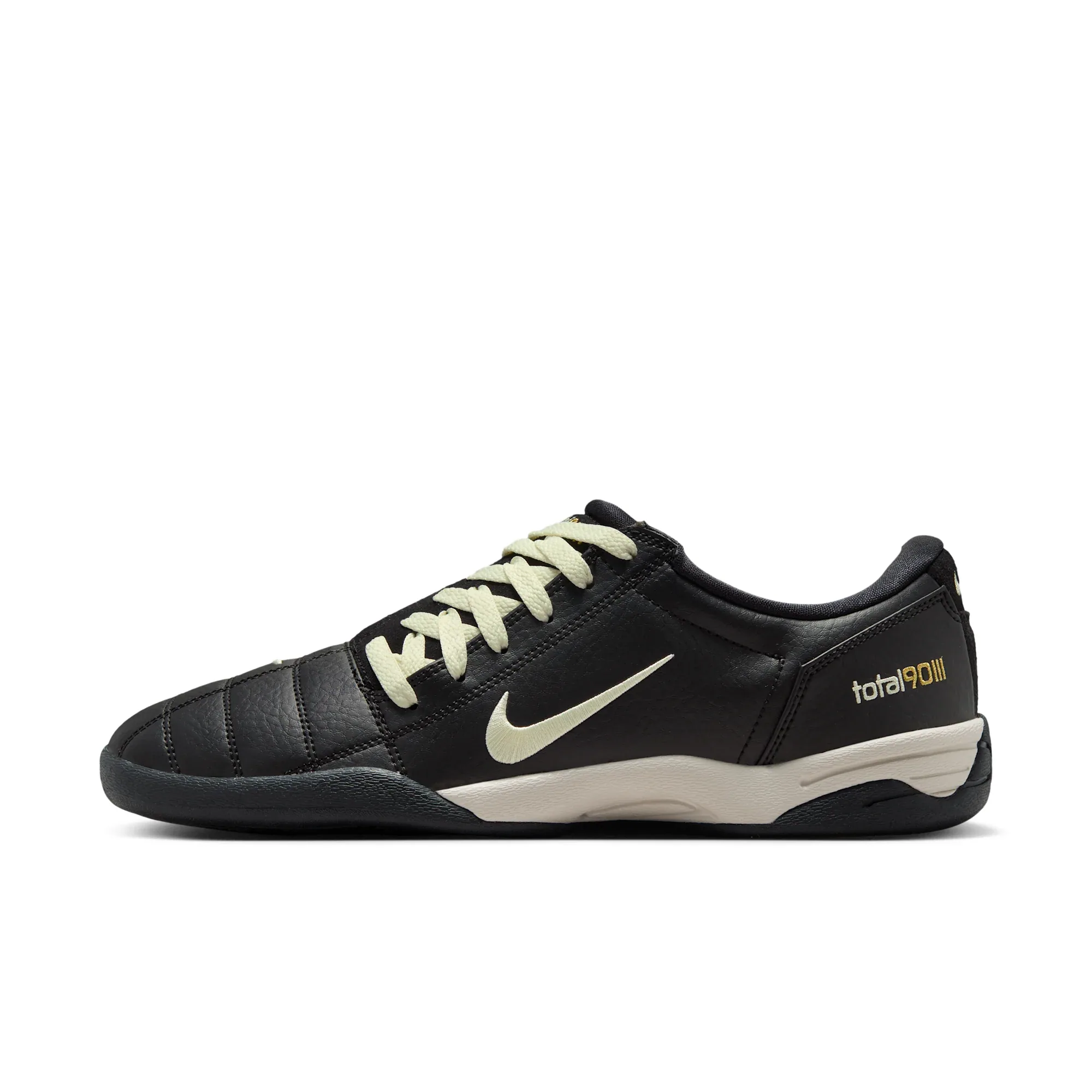 Nike Total 90