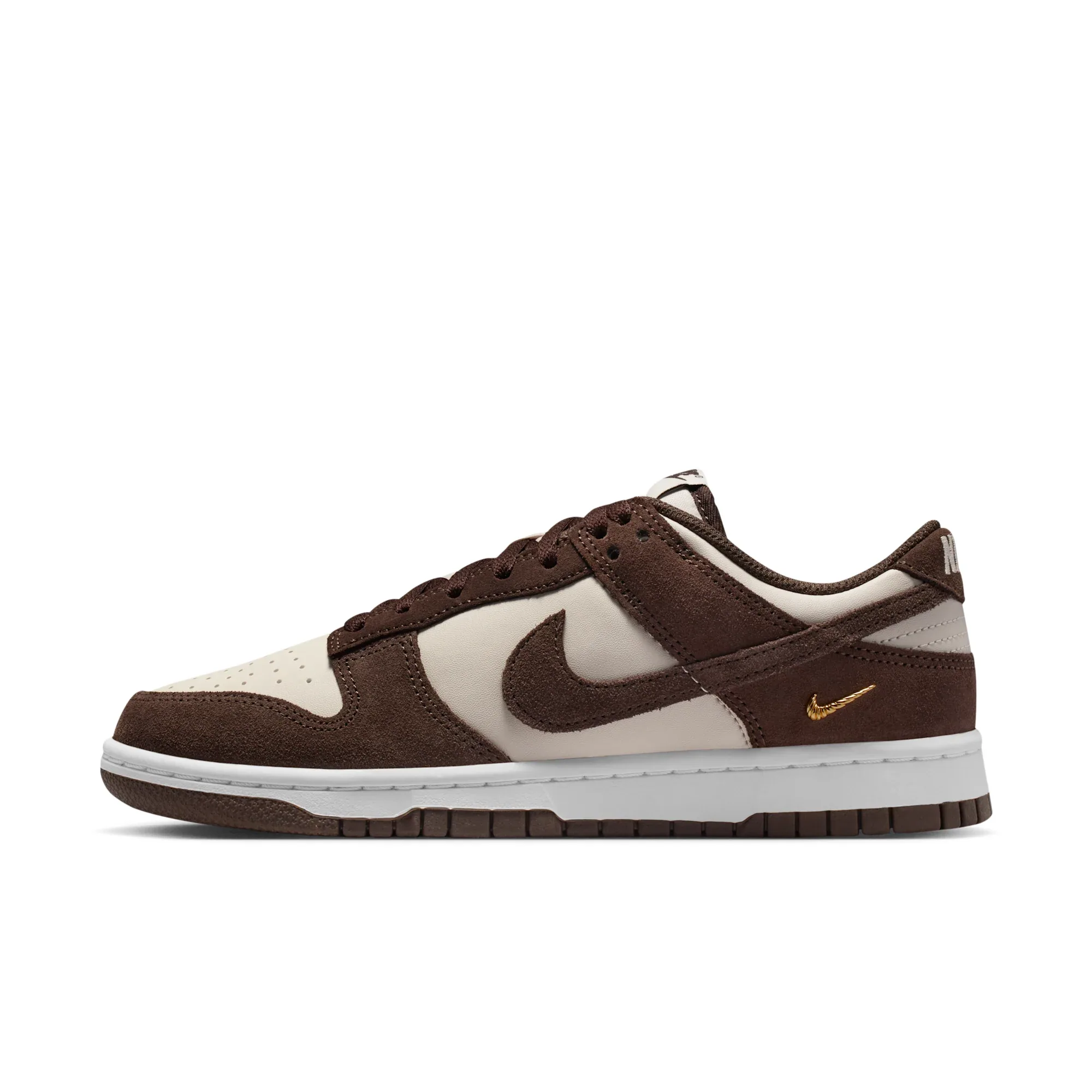 Nike Dunk Low Suede