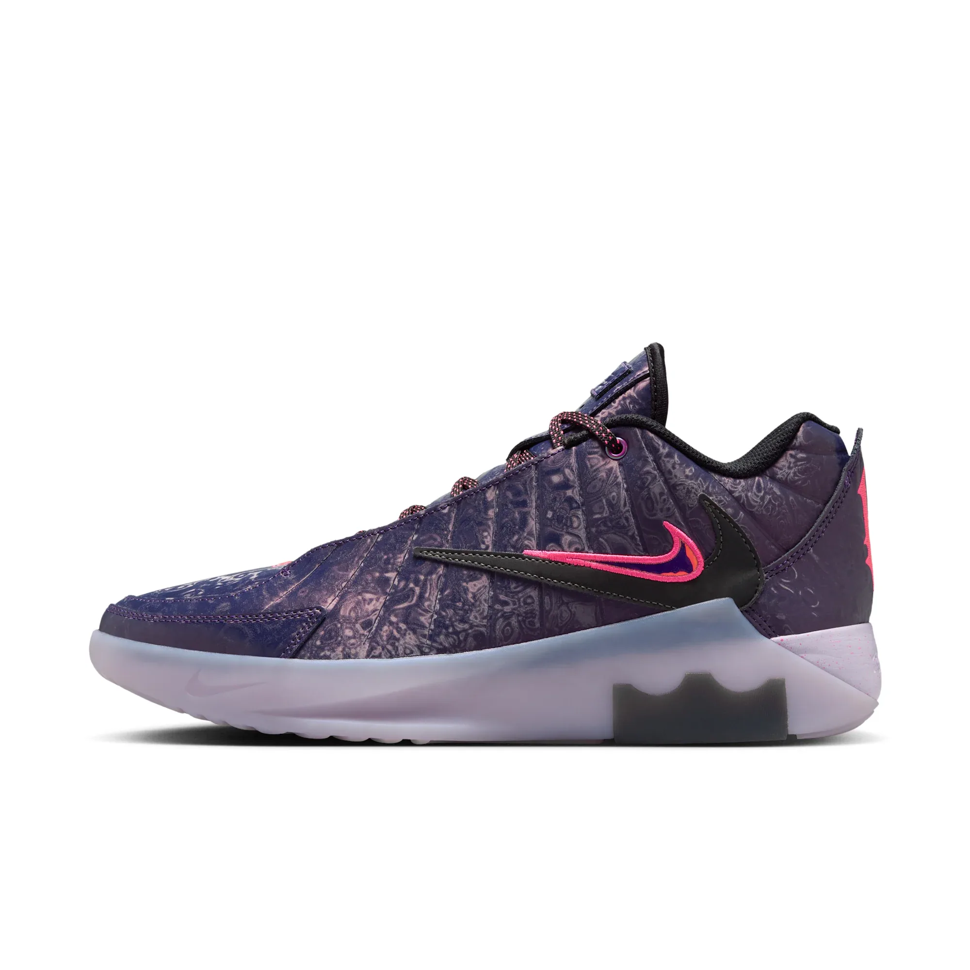 LeBron Witness 9