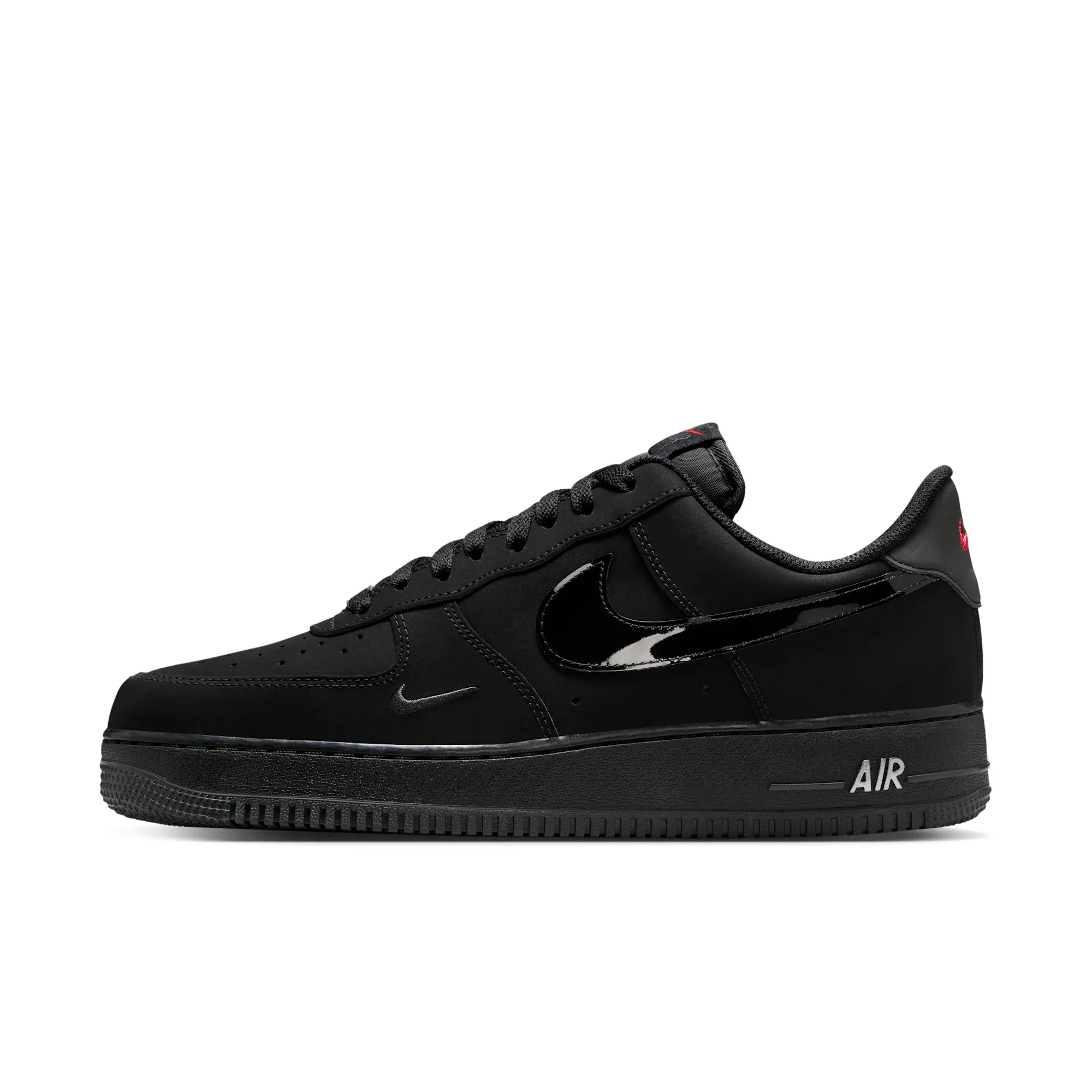 NIKE AIR FORCE 1 '07