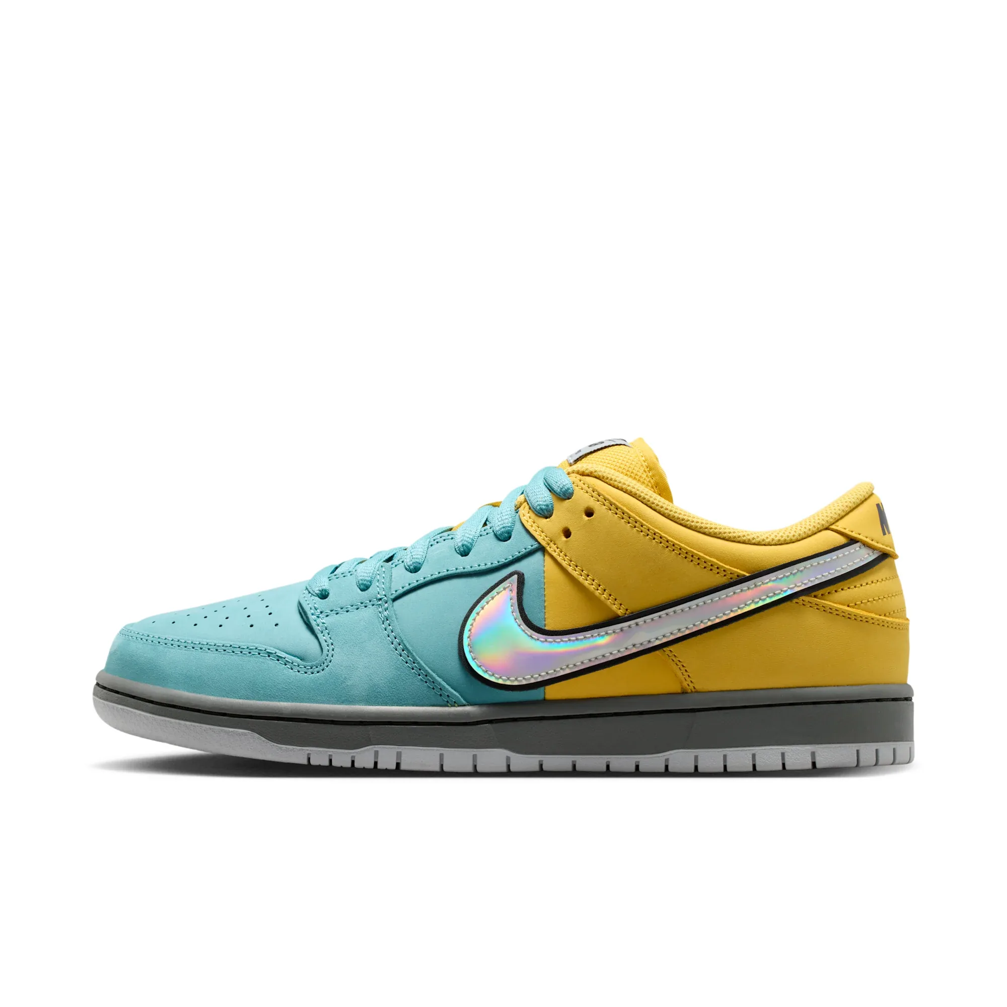 Nike SB Dunk Low Pro