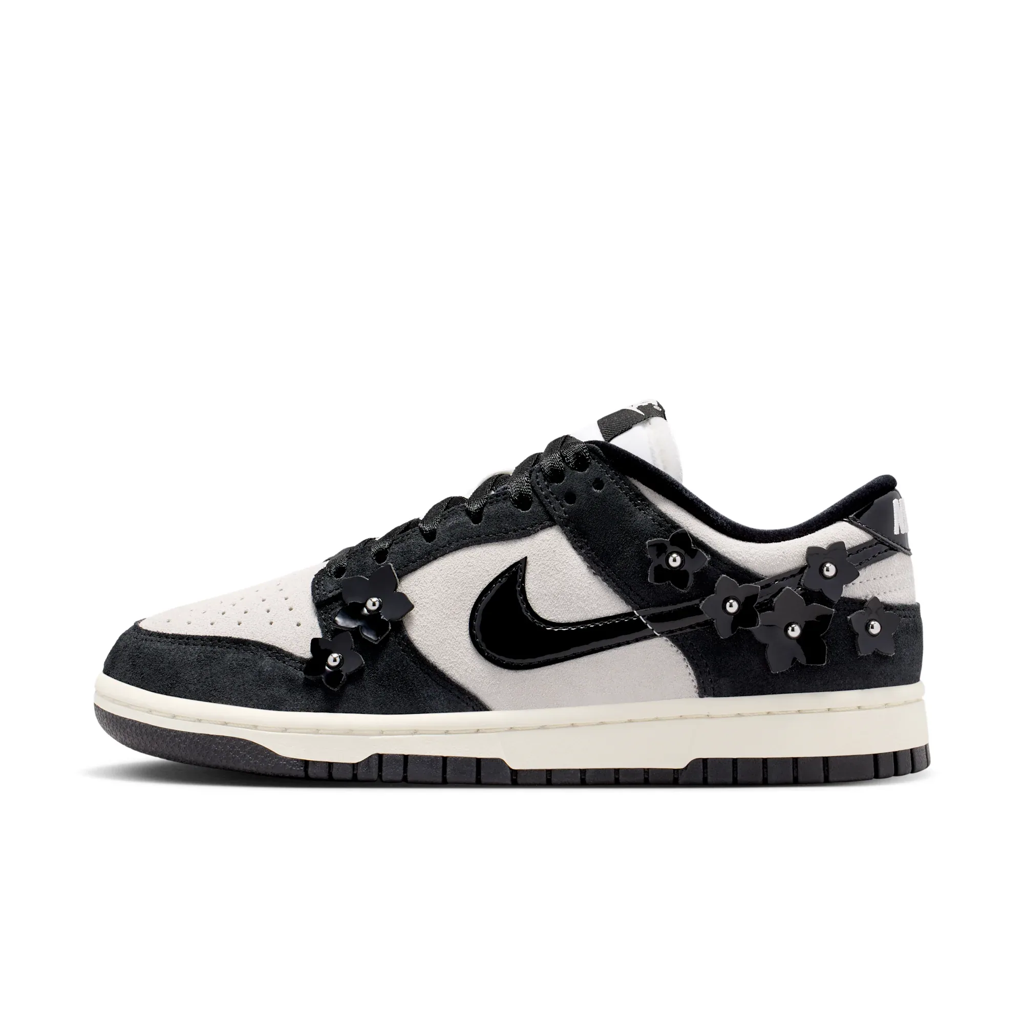 Nike Dunk Low SE "Florette"